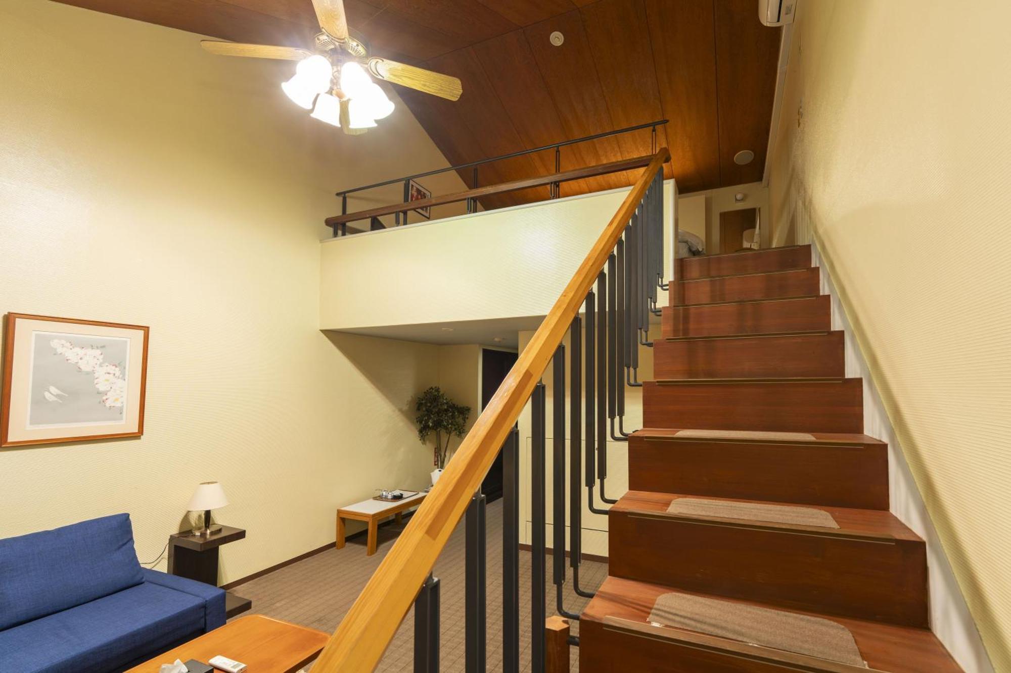 富士祥栄会館 Hotell Oyama  Rom bilde