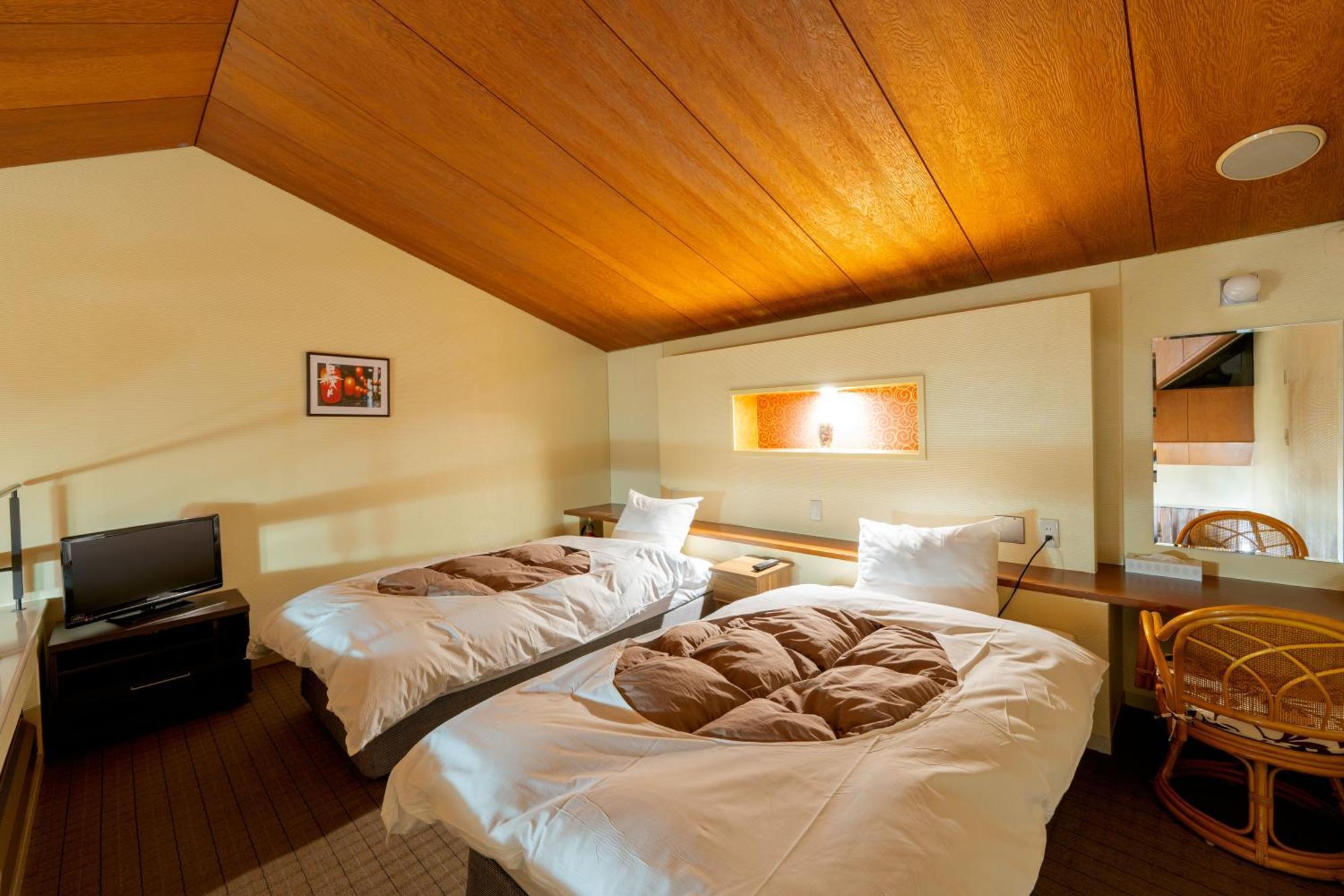 富士祥栄会館 Hotell Oyama  Rom bilde